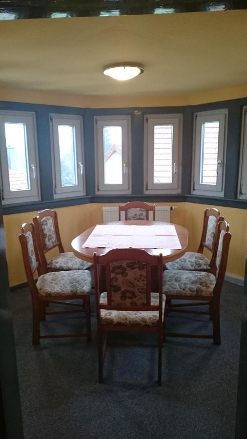 טבארז Gaststaette Und Pension Felsenthal מראה חיצוני תמונה